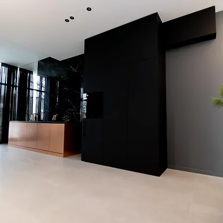 Appartement Rentroom2 *